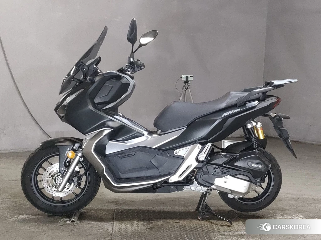 Проданный Honda ADV150 2019 из Японии