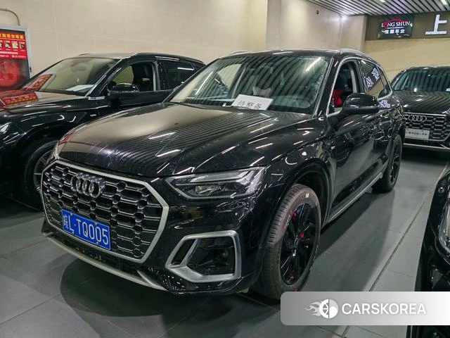 Audi Q5L 2022 Черный из Китая, фото 2