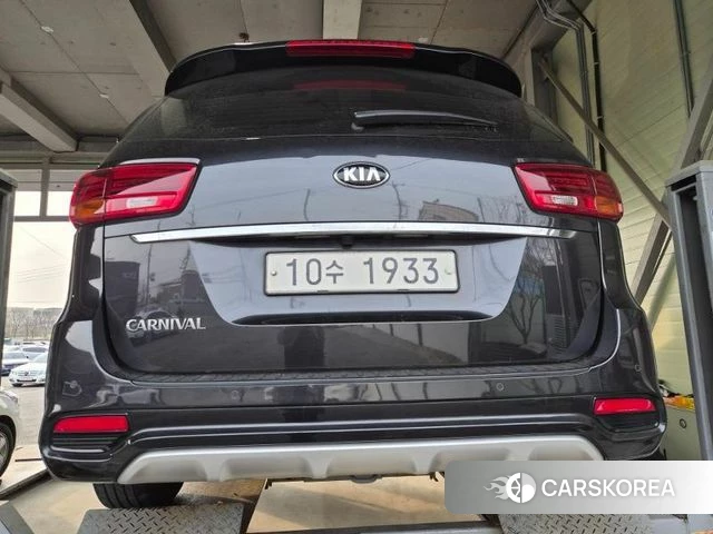 Kia The New Carnival 2018 Серый из Кореи, фото 2