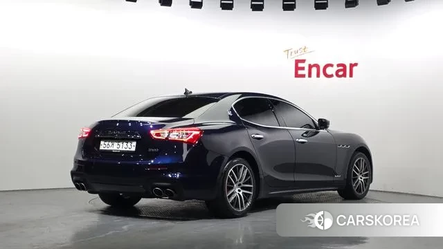 Maserati Ghibli id 3723692 из Кореи 12