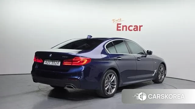 BMW 5 Series (G30) id 3622645 из Кореи 12