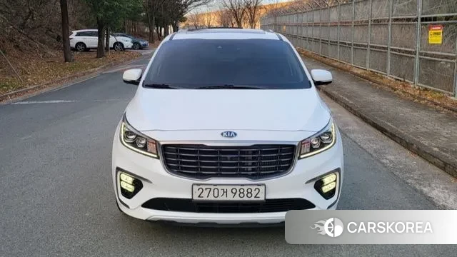 Kia The New Carnival id 2976601 из Кореи 12