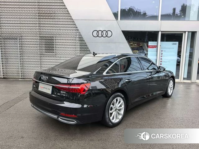 Audi A6L 2021 Черный из Китая, фото 6