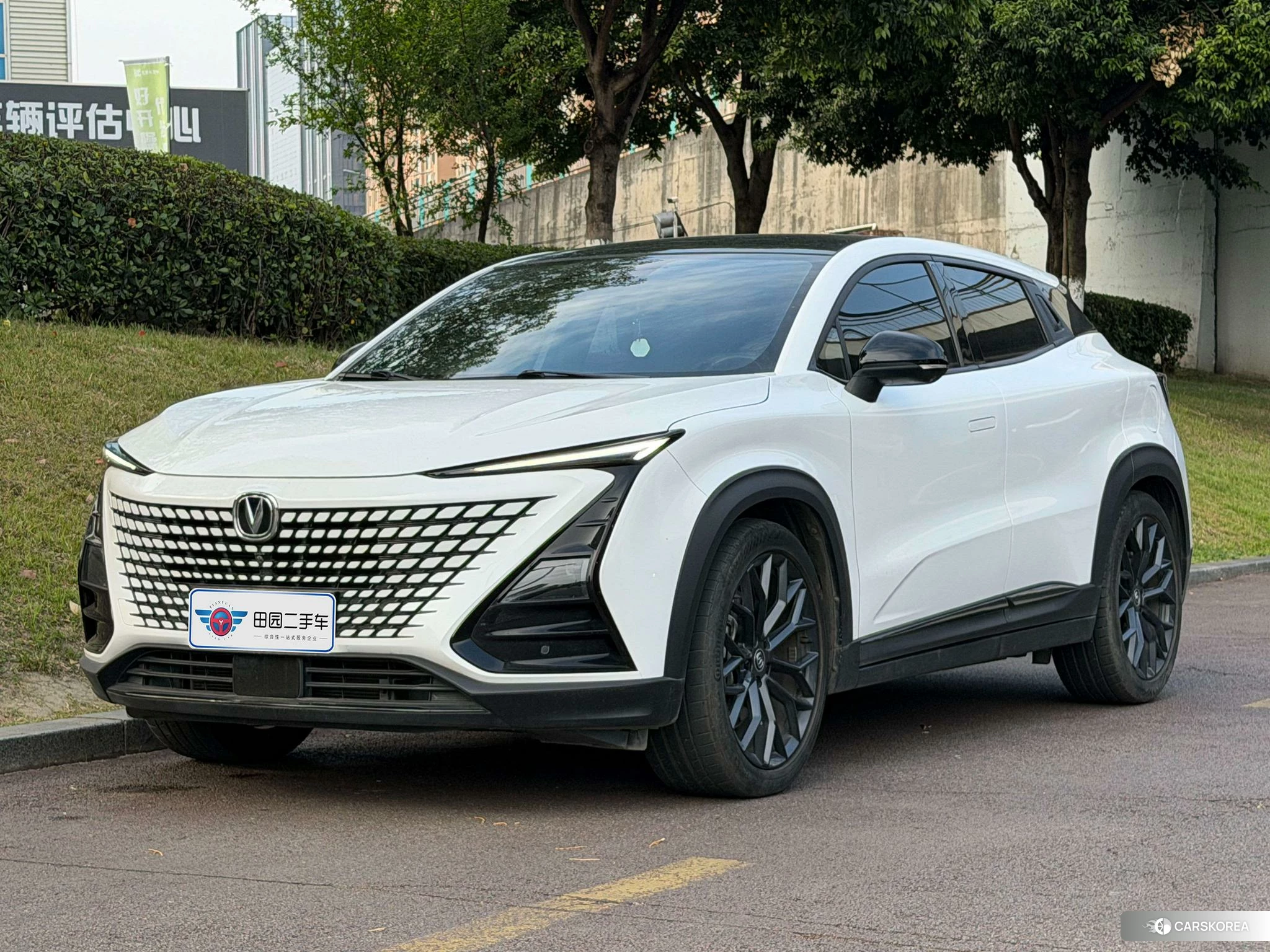 Chang'an UNI-T 2021 Белый из Китая, фото 6