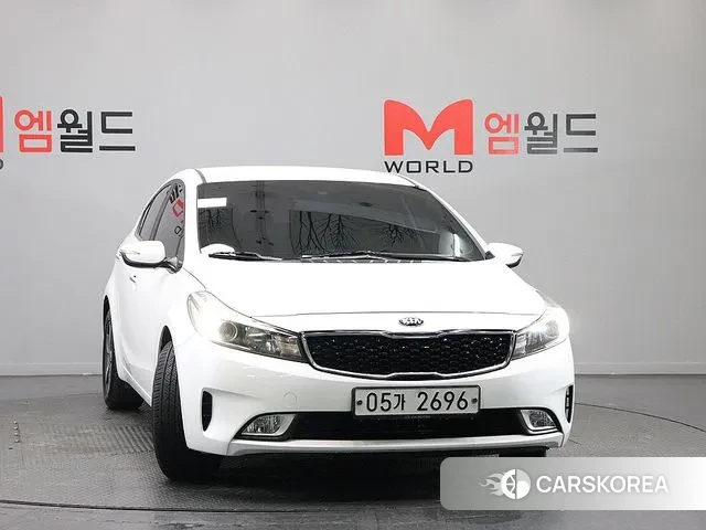 Kia The New K3 id 3733357 из Кореи 12