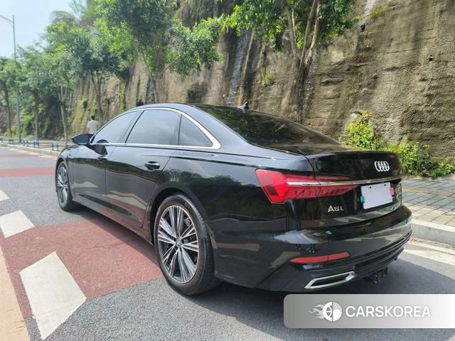 Audi A6L id 4261509 из Китая 7