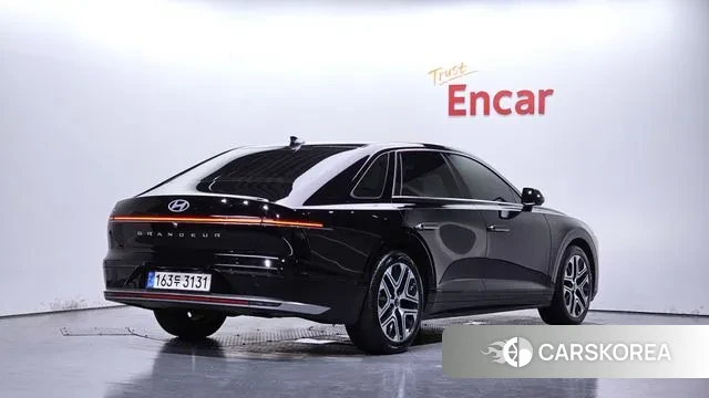 Hyundai Grandeur (GN7) id 2989164 из Кореи 12