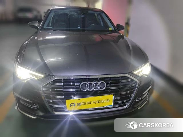 Audi A6L 2023 Темно-серый из Китая, фото 2