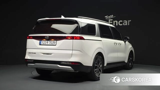 Kia Carnival 4th generation id 4550579 из Кореи 11