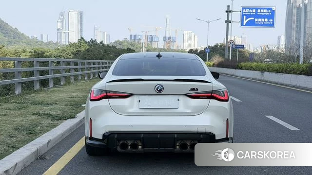 BMW M4 2023 Белый из Китая, фото 3