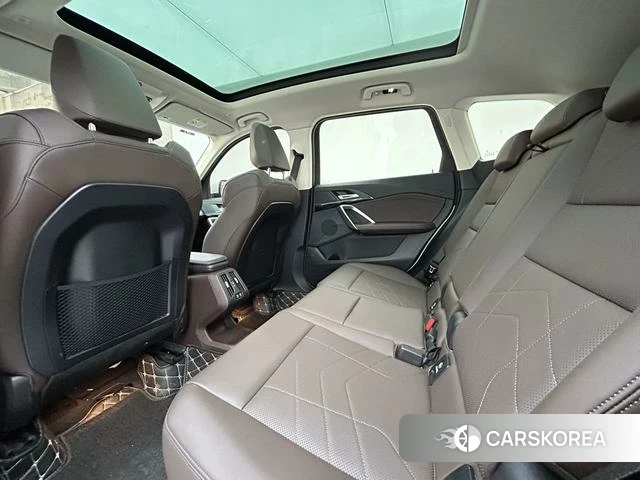 BMW X1 id 4291086 из Китая 12