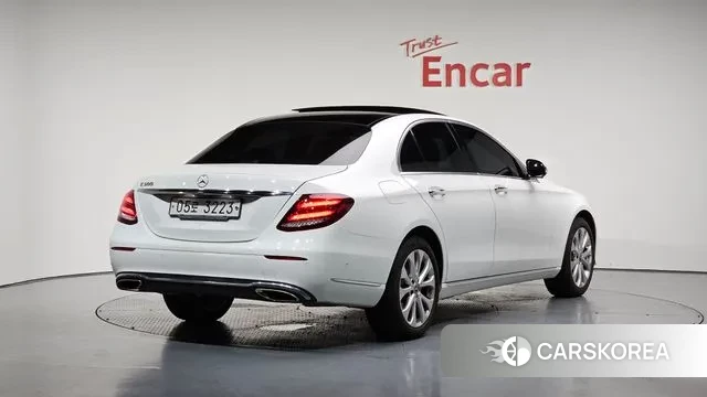 Mercedes-Benz E-Class W213 id 3004714 из Кореи 12