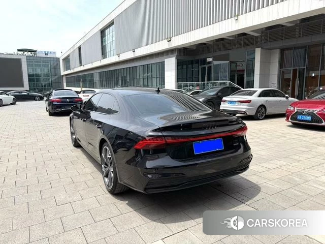 Audi A7L 2024 Черный из Китая, фото 2
