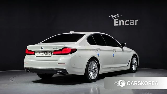 BMW 5 Series (G30) id 4586516 из Кореи 12