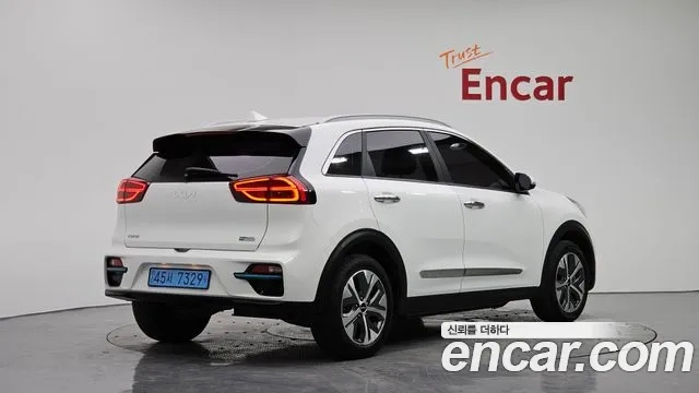 Kia Niro EV id 2955443 из Кореи 12