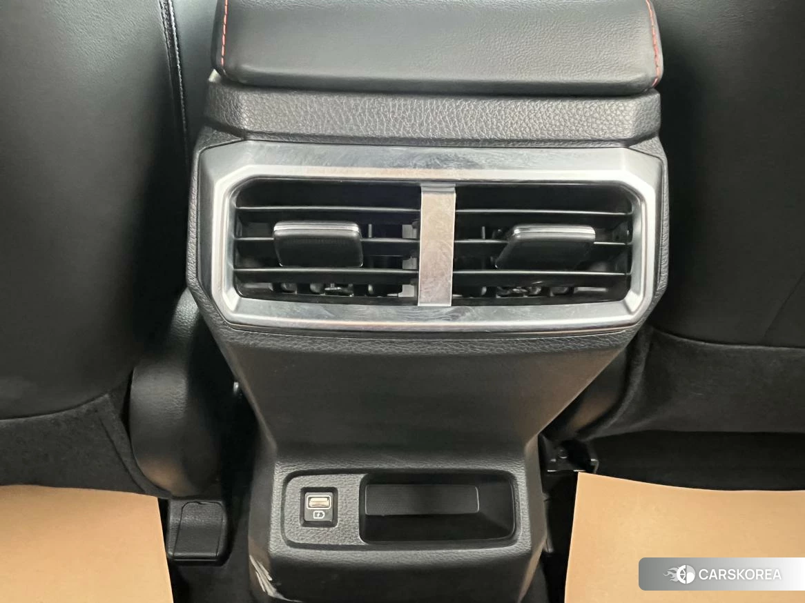 Kia Sportage id 4419288 из Китая 9