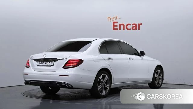 Mercedes-Benz E-Class W213 id 4698601 из Кореи 12