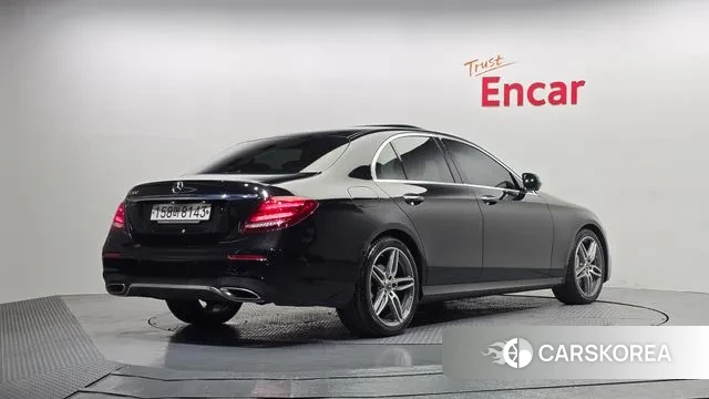 Mercedes-Benz E-Class W213 id 3494436 из Кореи 12
