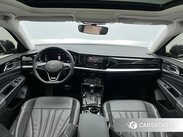 Volkswagen Passat id 4274367 из Китая 12