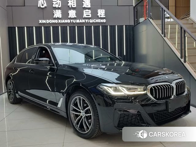 BMW 5 series 2021 Черный из Китая, фото 2