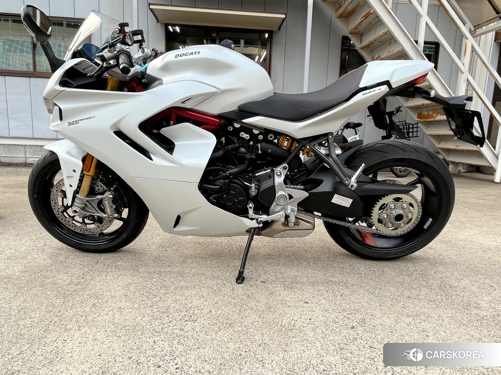Проданный Ducati SUPERSPORT S 2023 из Японии