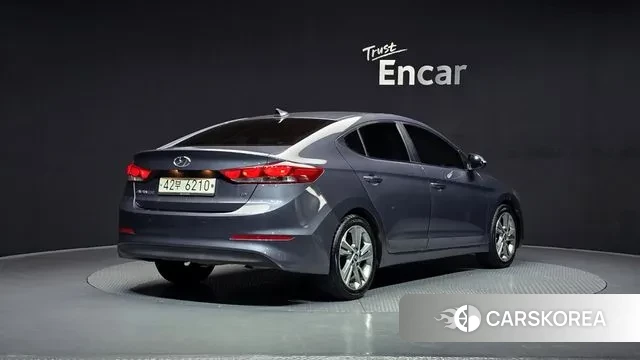 Hyundai Avante AD id 3656786 из Кореи 12