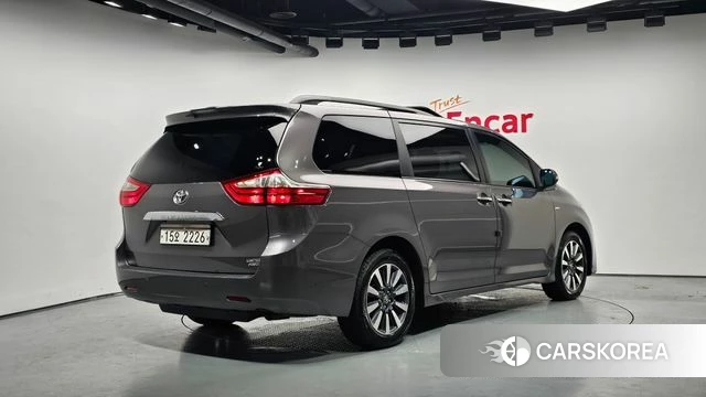 Toyota Sienna id 4411221 из Кореи 12