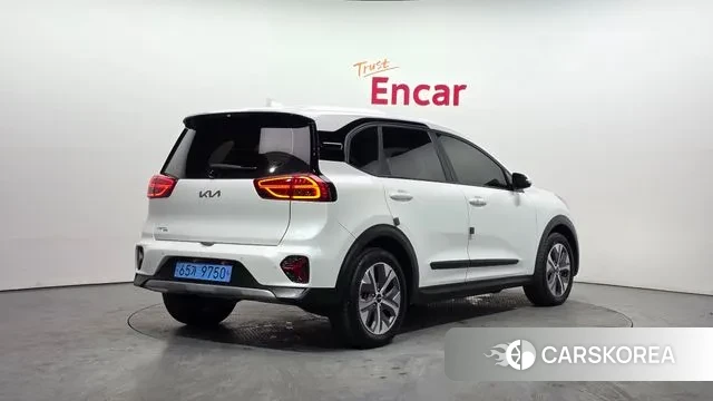 Kia Niro Plus id 3610838 из Кореи 12
