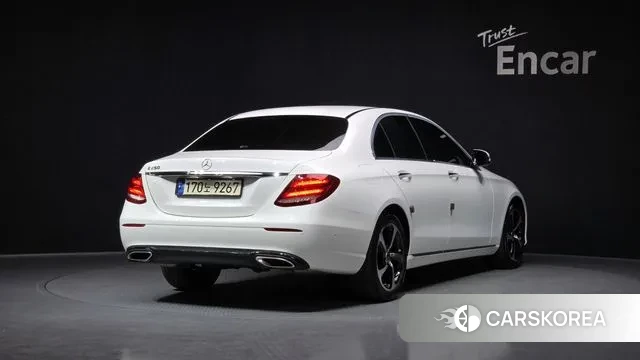 Mercedes-Benz E-Class W213 id 3789149 из Кореи 12