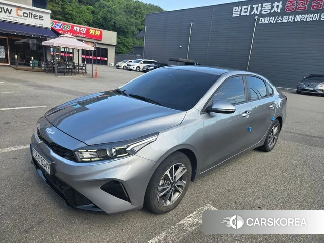 Kia The New K3 2nd generation 2022 Серый из Кореи, фото 2