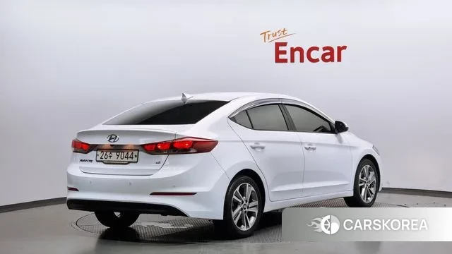 Hyundai Avante AD id 3024825 из Кореи 12