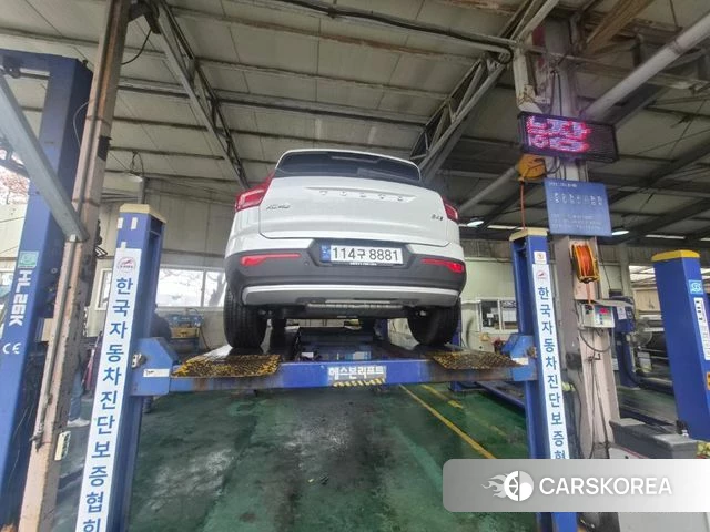 Volvo XC40 2025 Белый из Кореи, фото 2