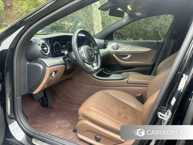 Mercedes-Benz E-class (imported) 2019 Черный из Китая, фото 5