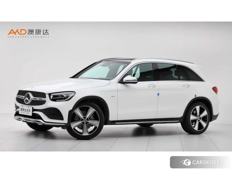 Mercedes-Benz GLC 2022 Белый из Китая, фото 2