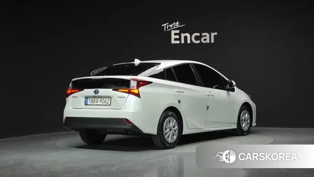 Toyota Prius 4th Generation id 3383813 из Кореи 12