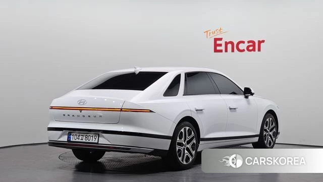 Hyundai Grandeur (GN7) id 4499451 из Кореи 12