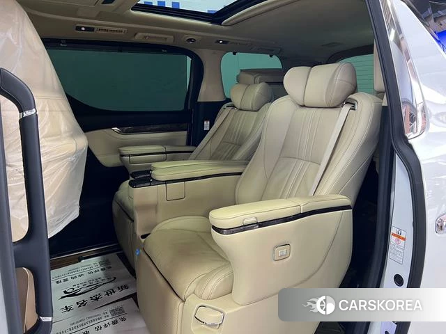 Toyota Elfa id 4279034 из Китая 7