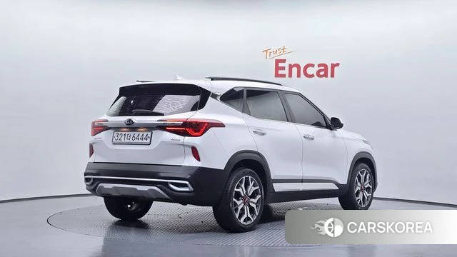 Kia Seltos id 4604907 из Кореи 12