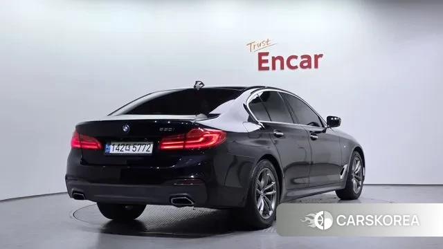 BMW 5 Series (G30) id 3369057 из Кореи 12