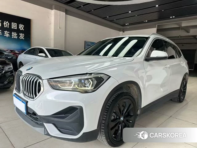 BMW X1 2020 Белый из Китая, фото 2