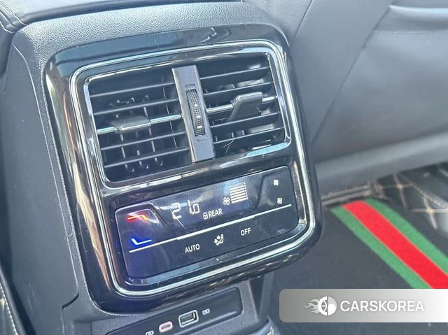 Volkswagen Passat id 4359345 из Китая 10