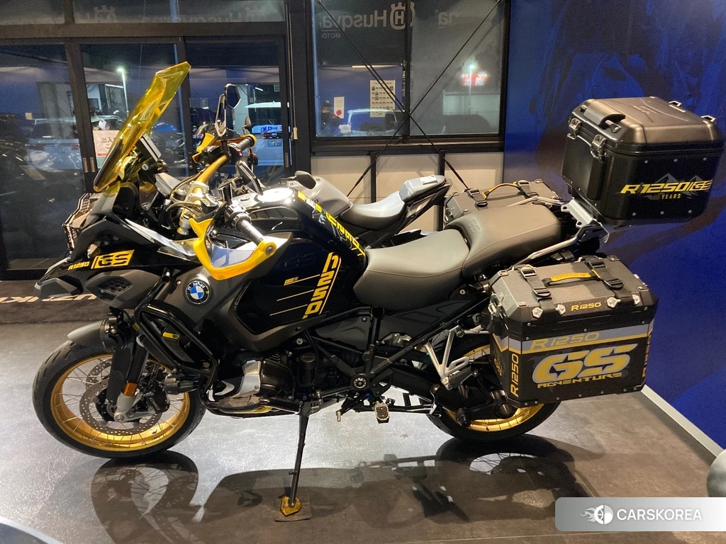 Проданный BMW R1250GS ADVENTURE 2021 из Японии, фото 2