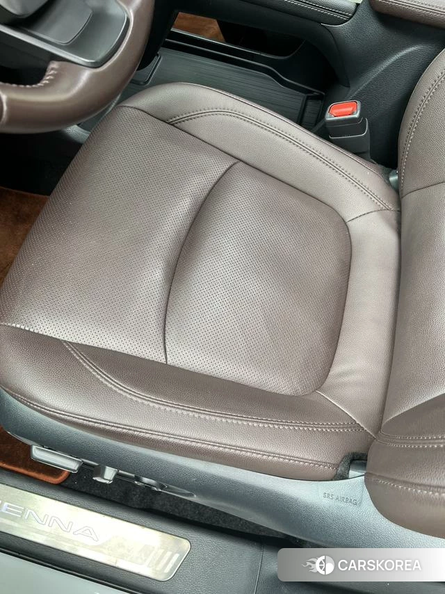 Toyota Saina id 4274568 из Китая 12