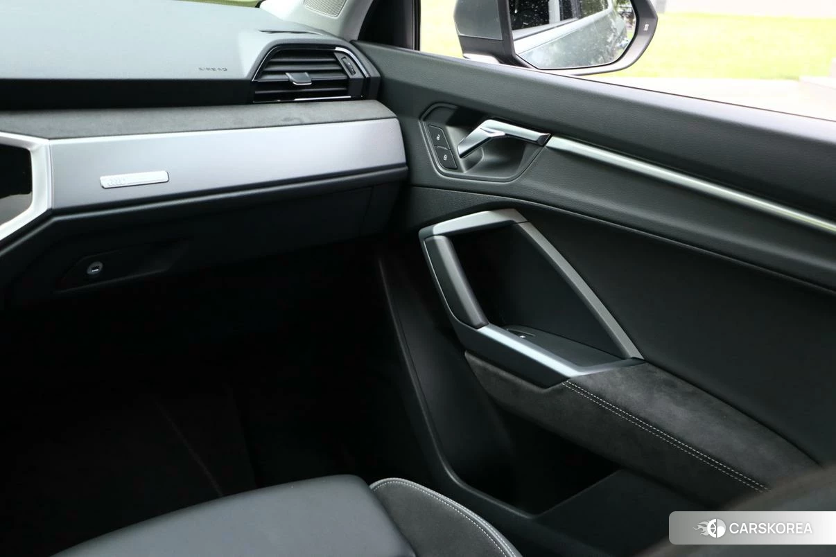 Audi Q3 Sportback id 4441169 из Китая 11