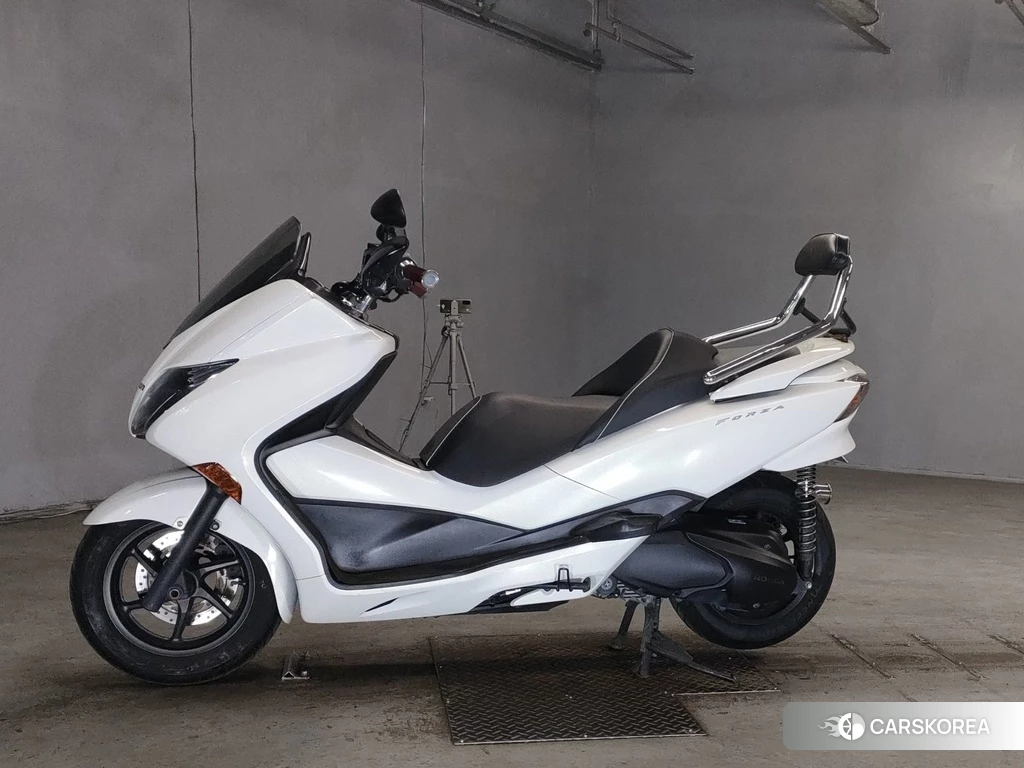 Проданный Honda FORZA Z 2012 из Японии, фото 2