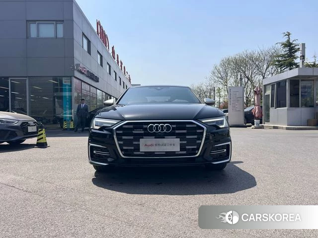 Audi A6L 2025 Черный из Китая, фото 2