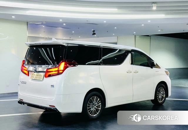 Toyota Elfa id 4358889 из Китая 12