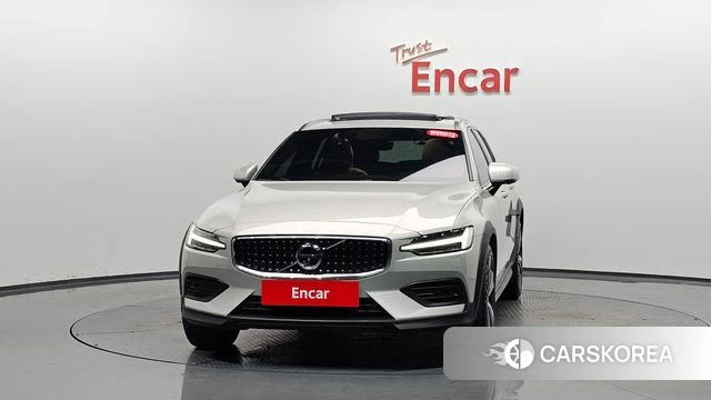 Volvo V60 Cross-Country 2nd Generation id 4482422 из Кореи 12