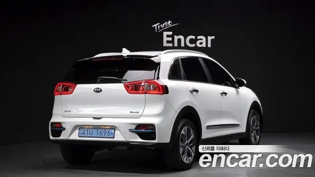 Kia Niro EV id 2906681 из Кореи 12