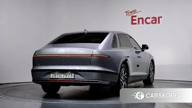 Hyundai Grandeur (GN7) id 3507462 из Кореи 12